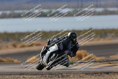 media/Dec-18-2022-SoCal Trackdays (Sun) [[8099a50955]]/Turn 14 (940am)/